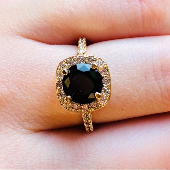 NWOT black sapphire gold ring - Picture 4 of 4